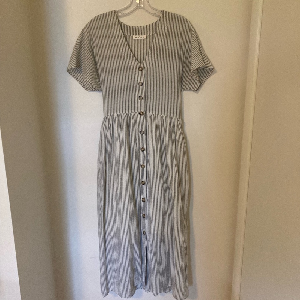 Neuflora Blue Striped Midi Dress